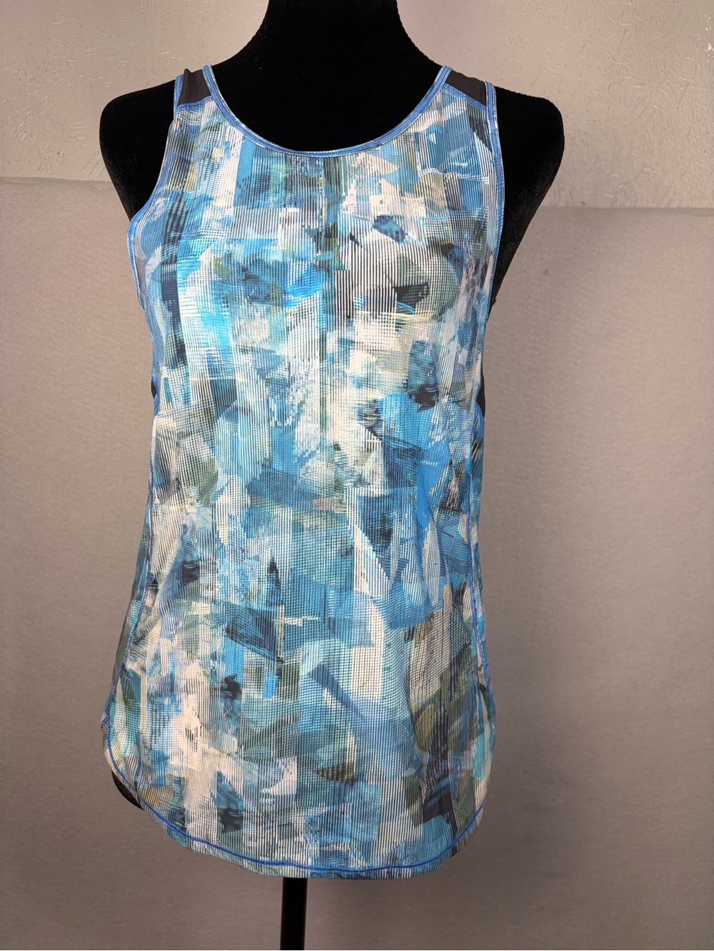 lululemon athletica Blue & White Abstract Racerback Tank